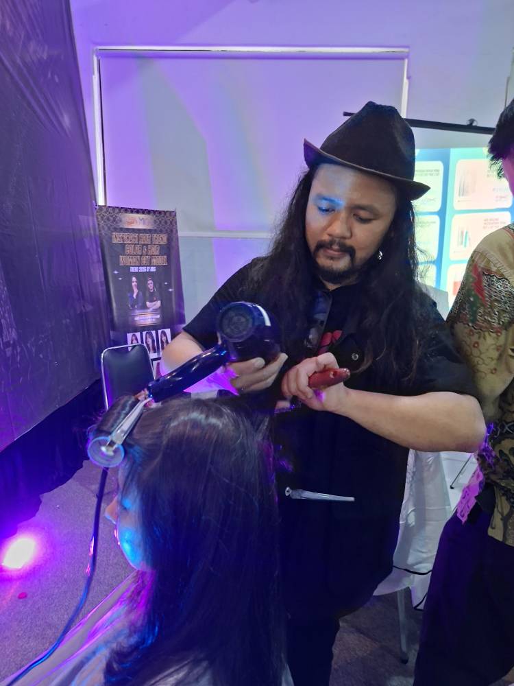 MIG Kenalkan Digital Perming di Indonesia: Tren Rambut 2026 “Pretty Curl with Digital Wave” Resmi Dimulai dari Bogor