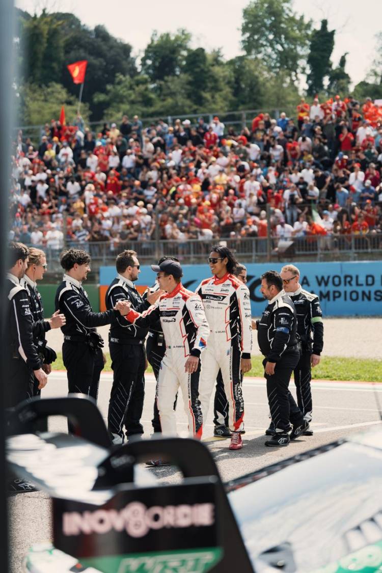 Finis P5, Penalti 5 Detik Buyarkan Kans Podium