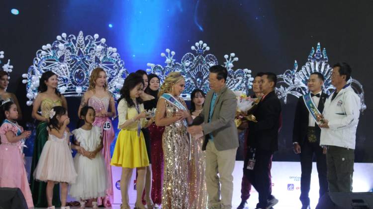 Rahayu Suwarno dan Arief Zohiril Fikri Dinobatkan sebagai Ikon Bahari di Mermaid & Merman Indonesia 2026