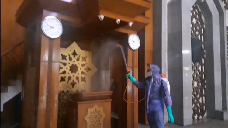 Masjid Raya JIC Raih Sterilisasi; PMI Jakarta Utara Bergerak