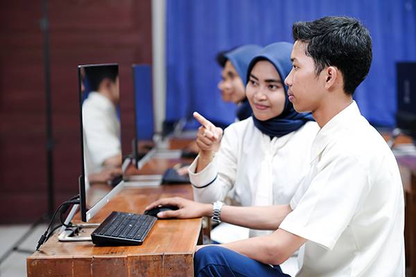  STMIK Horizon Karawang Buka Beasiswa dengan Potong Biaya Kuliah 50% hingga 