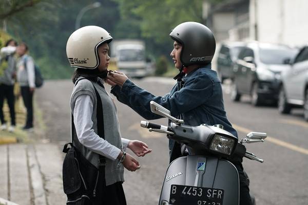 Rindu Bersekolah Tatap Muka, Film Kau dan Dia Ceritakan Kisah Cinta Remaja di Sekolah