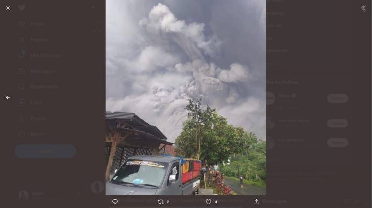 Airnav Pastikan Erupsi Semeru Tak Ganggu Penerbangan