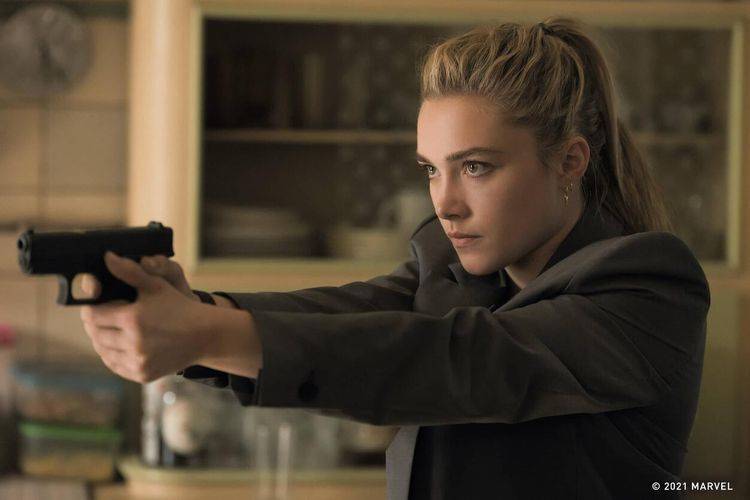 Fans Protes Florence Pugh Beri Spoiler Kemunculannya di Hawkeye