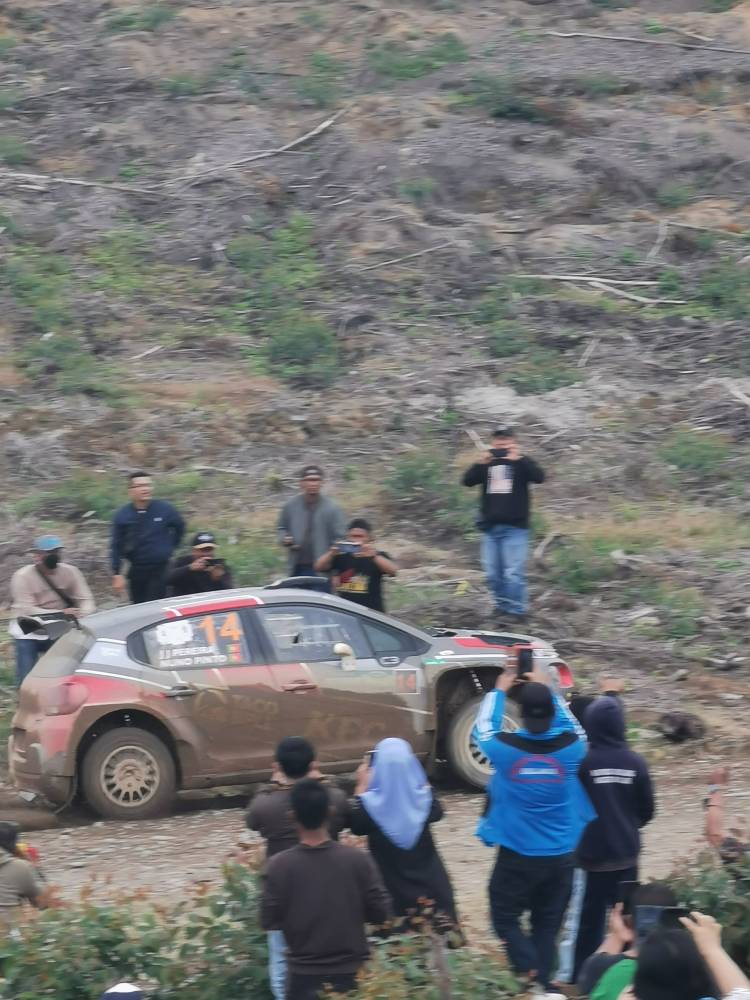 Sean Gelael Juara Umum Rally Nasional