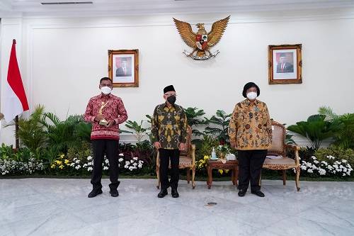 Pupuk Kaltim Pertahankan Proper Nasional Emas Ke-5 dari KLHK