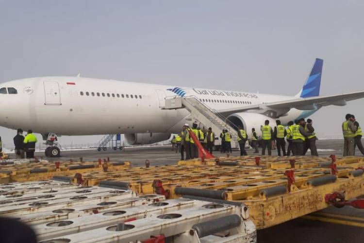 Terbangkan Dua Armada, Garuda Indonesia Distribusikan Bantuan Kemanusiaan ke Afghanistan