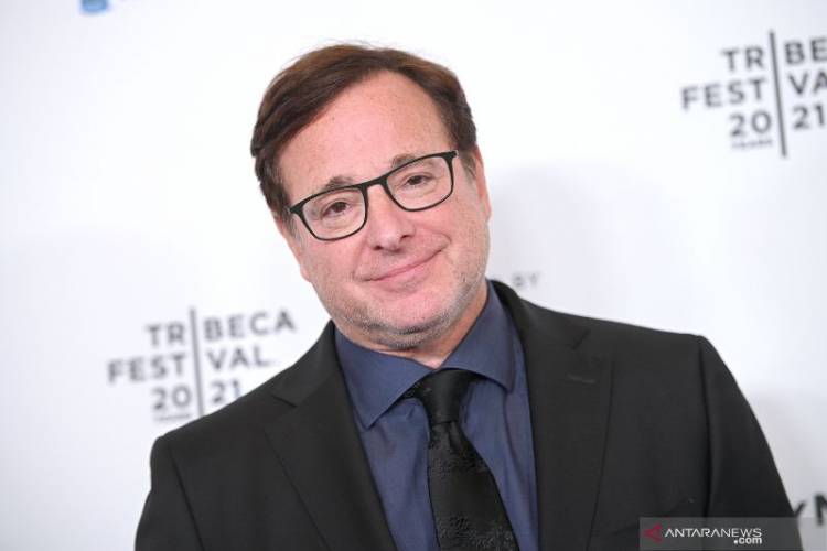 Komedian Bob Saget Ditemukan Meninggal Dunia di Kamar Hotel