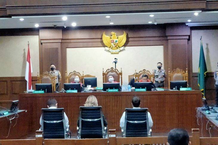 Kasus Narkoba, Nia Ramadhani-Ardi Bakrie Divonis 1 Tahun Penjara