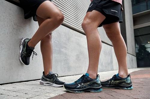 ASICS Luncurkan  Sepatu Lari GEL KINSEI™ BLAST 