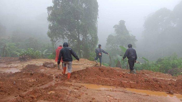  Megamendung Krisis Air Bersih,  Warga Sesalkan Pembangunan Gunung Kumpel