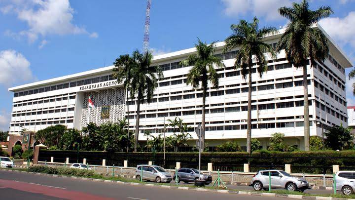 Diduga Korupsi, Kejagung Sidik Dua Petinggi Garuda Indonesia