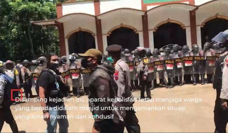 Polda Jateng Beri Tanggapan Video Viral Ratusan Polisi Kepung Warga di Masjid Wadas