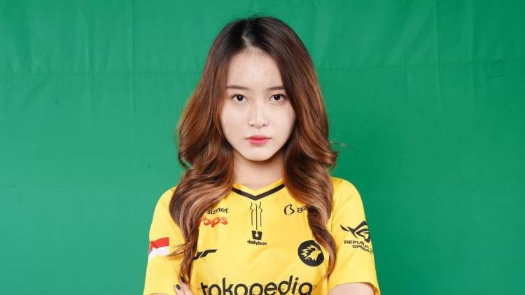 Jadi Satu-satunya Wanita di Skuad ONIC Esports untuk MPL Indonesia Season 9, Vior Buka Suara