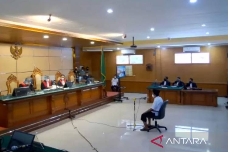 Alasan Pelaku Pemerkosaan 13 Santriwati Tidak Dihukum Kebiri 