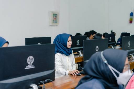 Lulusan S1 Informatika Paling Dicari di Era Revolusi  4.0