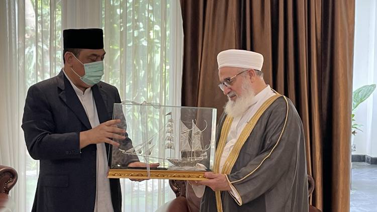 Ulama Sufi Dunia Kunjungi Syafruddin di Jakarta