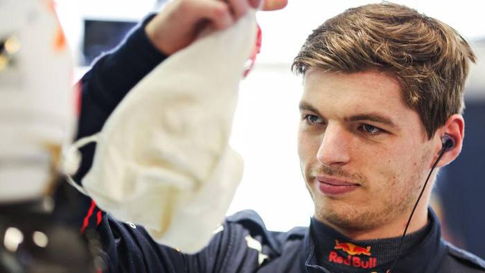 Verstappen Resmi di Red Bull Hingga 2028