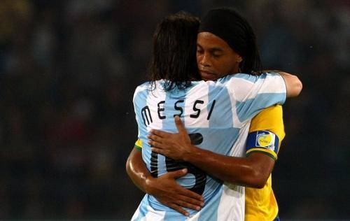 Waw, RANS Cilegon FC Datangkan Ronaldinho Gaucho!