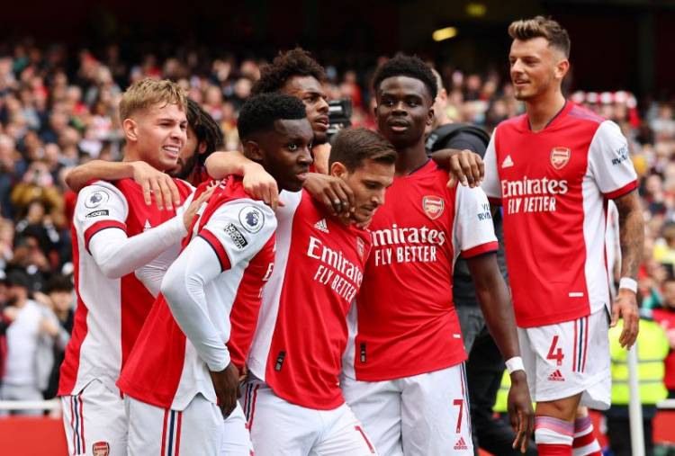 Liga Inggris Semalam: Arsenal Kandaskan Manchester United, Manchester City Pesta Gol 