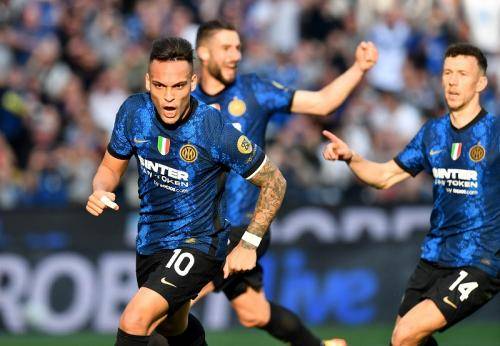 Kalahkan Tuan Rumah Udinese 2-1, Inter Milan Kembali Tempel Ketat AC Milan