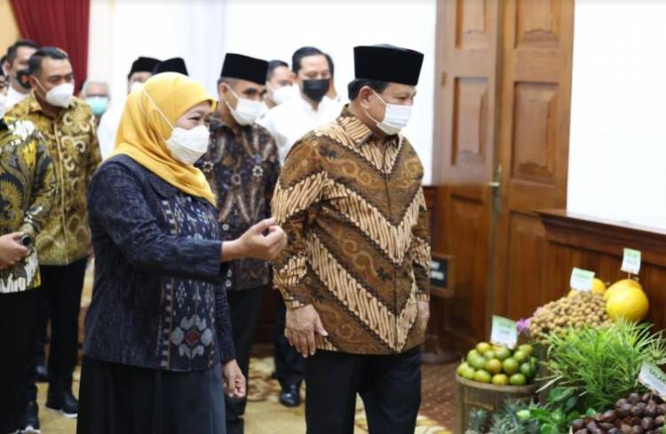 Inilah Lebaran Ala Prabowo Subianto dan Khofifah Indar Parawansa