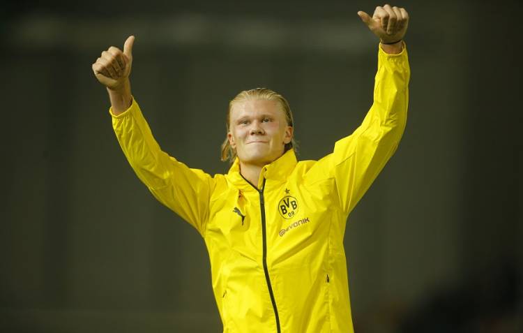 Erling Haaland Resmi Bergabung ke Manchester City