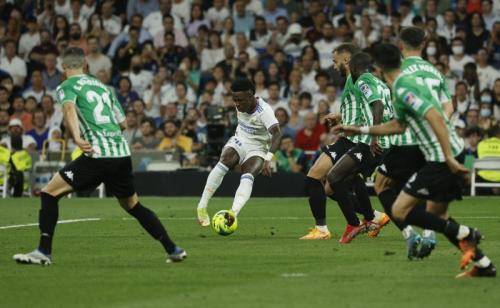 Real Madrid Gagal Tutup Musim dengan Kemengan atas Real Betis