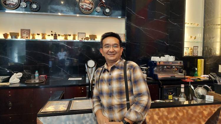 Merlynn Park Hotel Jakarta Gelar Kompetisi Penyaji Kopi 