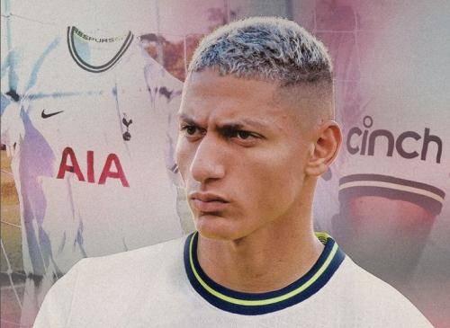 Richarlison Resmi Berkostum Totenham Hotspur