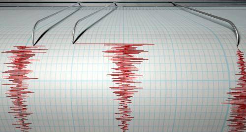 BMKG :  Terjadi 2 Kali Gempa Susulan Berkekuatan M5,7 di Laut Plores