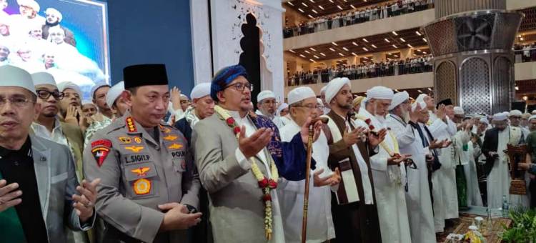 HM Jusuf Kalla Hadiri Haul Abuya Al Habib Hasan bin Ahmad Baharun  