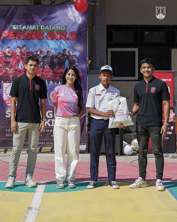 PERSIS Solo Hadirkan  Kembali PERSIS Goes To School bersama Free Fire