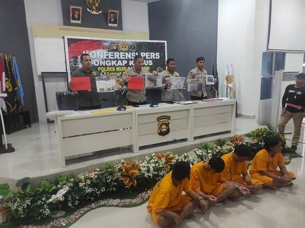 Polisi Gadungan Ditangkap