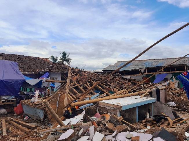 Gempa Bumi Cianjur: i 17.864 Bangunan Rumah Rusak