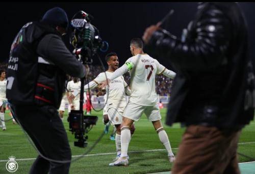 Liga Arab Saudi 2022/2023: CR7 Hattrick Bawa Al Nassr Libas Damac FC 3-0