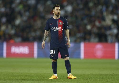 Lionel Messi dapat Cemooh dari Fans Saat Laga Terakhirnya bersama Paris Saint-Germain