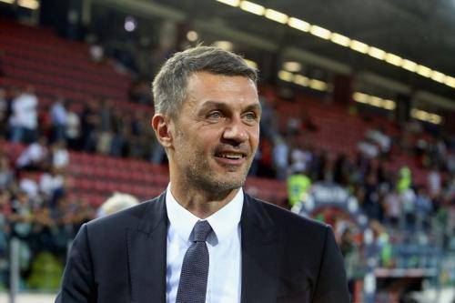 Paulo Maldini Tinggalkan AC Milan!