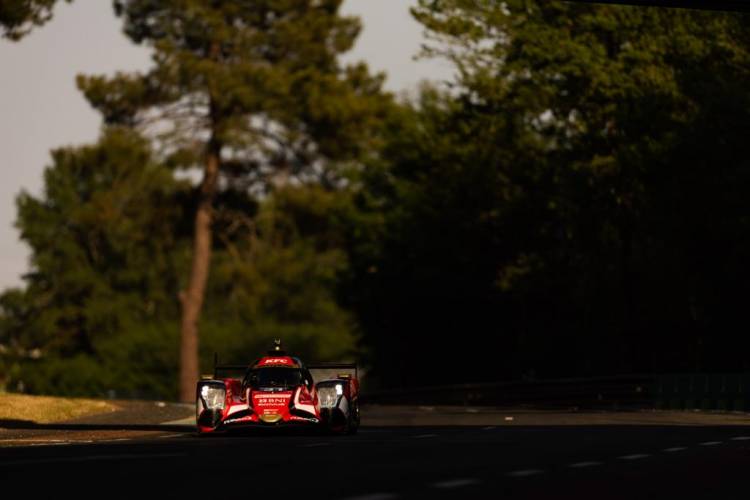 Team WRT 31 Lupakan Hyperpole, Realistis Mengubah Fokus ke Race