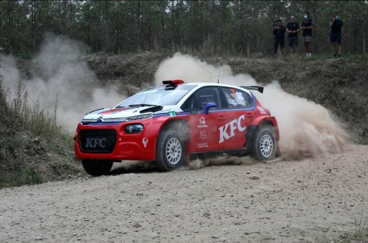 Ricardo Gelael Perbaiki Catatan Waktu saat Shakedown KFC Danau Toba Rally