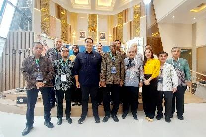 Menpora Dito Didampingi Sesmenpora Gunawan Susmantoro Terima Kunjungan Delegasi  OiC CA 