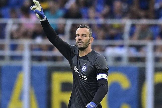 Kiper Senior Inter Milan, Samir Handanovic Resmi Berpisah!