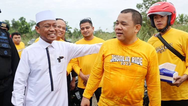   Jhonlin Ride 2023:    KH. Das’ad Latif Pimpin Doa, H Isam pun Finish Pertama 