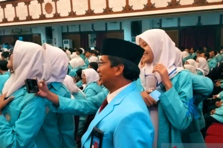 Panitia PKKMB UNS Surakarta Mengundurkan Diri