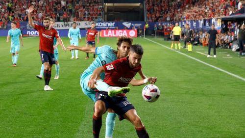  Laga Osasuna vs Barcelona di Liga Spanyol 2023/2024:  Blaugrana Menang Tipis 2-1