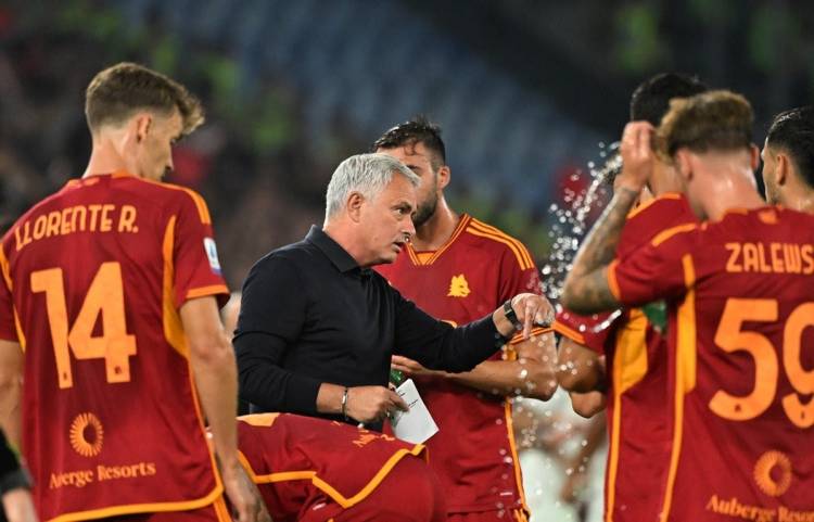 Jose Mourinho Resmi Tinggalkan AS Roma