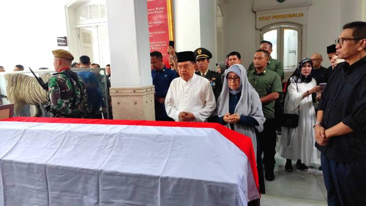 Solihin GP Wafat, Jusuf Kalla Ucapkan Belasungkawa