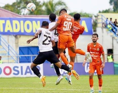 Menang Dramatis 3-2 atas Persiraja, Malut United Melenggang ke Liga 1 Musim Depan!