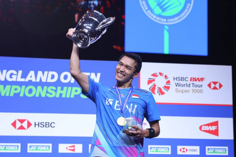 Jonatan Christie Hidupkan Tradisi