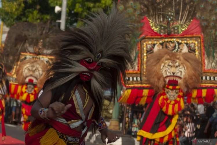 Kesenian Reog, Kolintang, dan Pakaian Kebaya Diusulkan Jadi Warisan Budaya Unesco